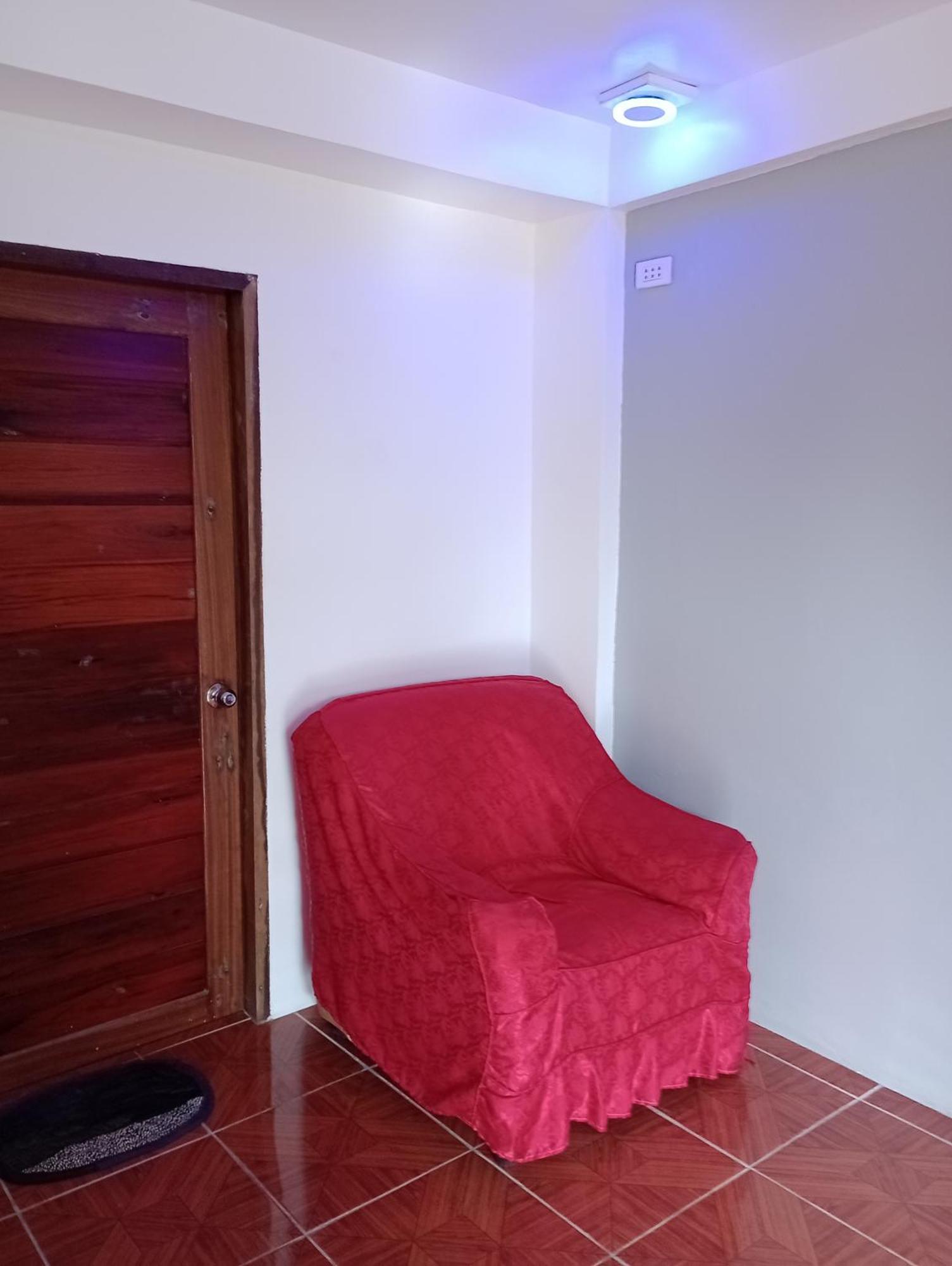 Zia Homestay Burgos  Exteriör bild