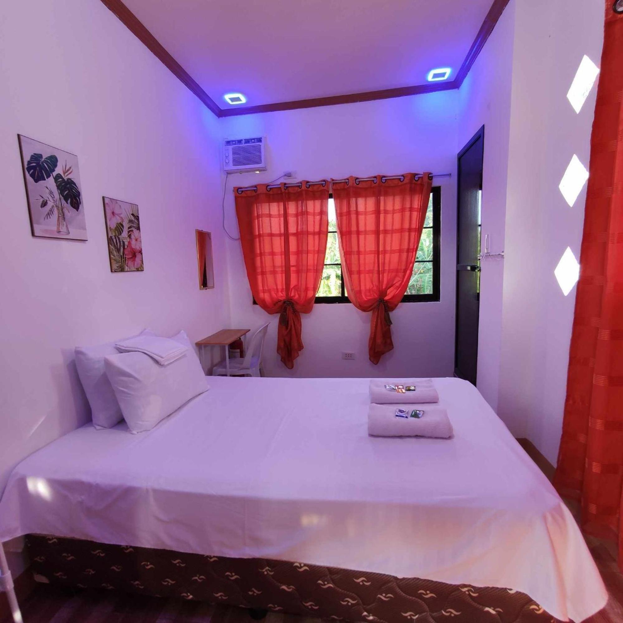 Zia Homestay Burgos  Rum bild